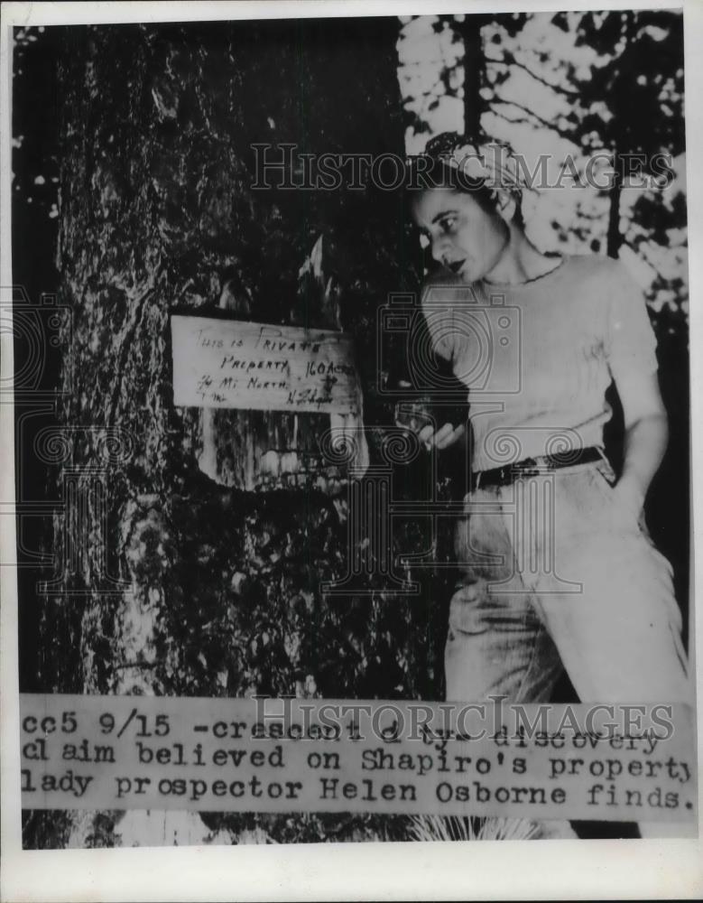 1946 Press Photo Sign on Tree Stating Private Property - neb51903 - Historic Images