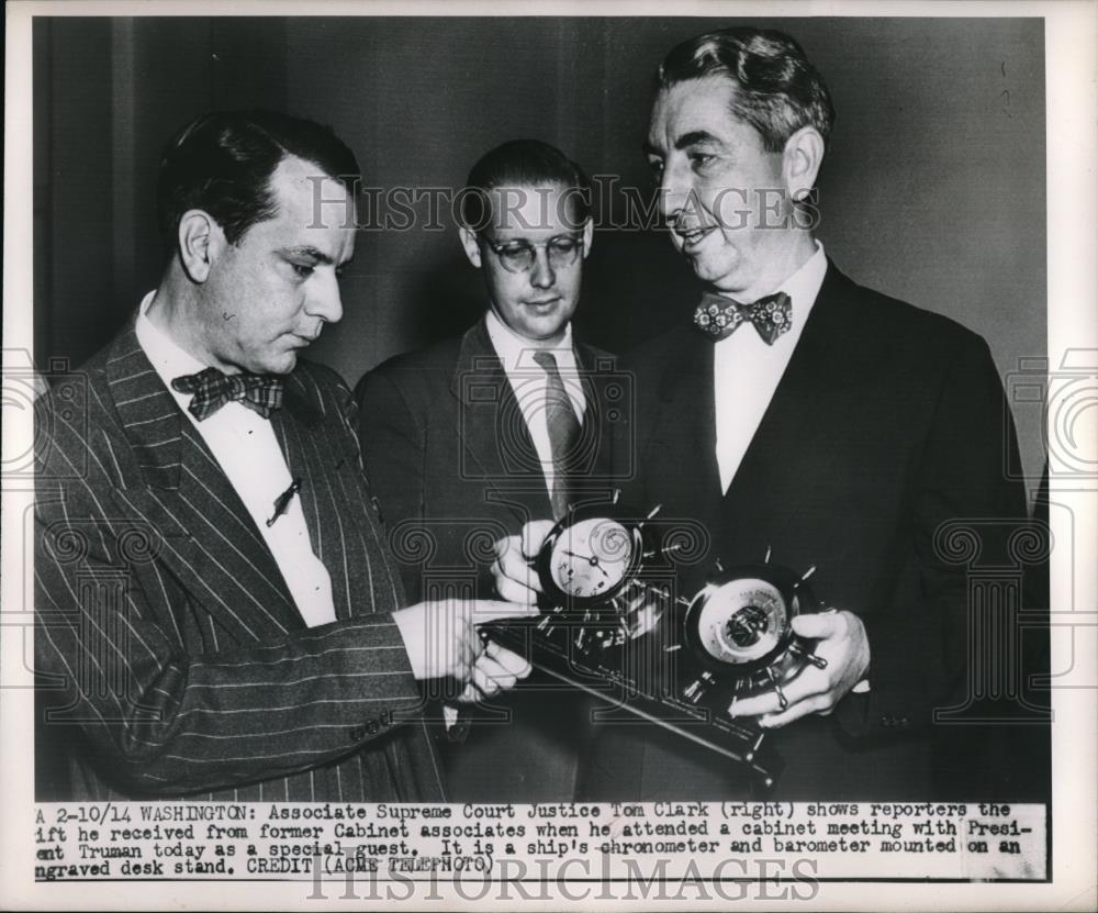 1949 Press Photo Assoc Supreme Court Justice Tom Clark & reporters - neb49868 - Historic Images