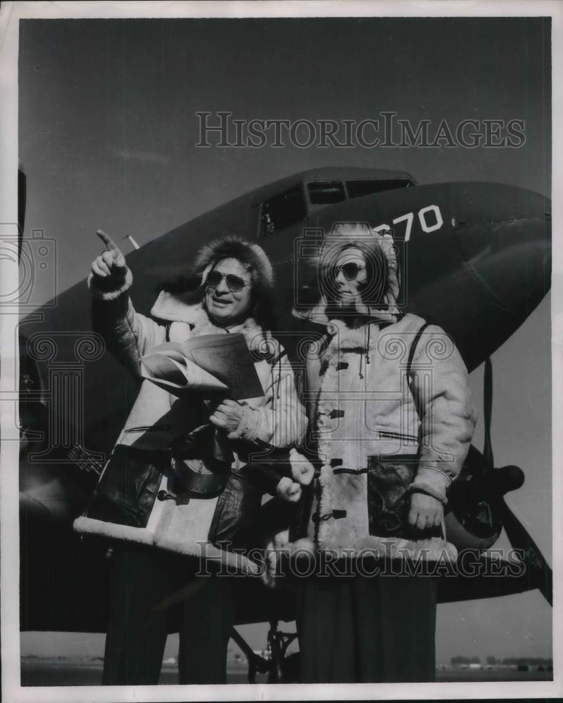 1951 Press Photo Western Airlines pilots Pat Carlson &amp; Carl Eaker in Montana - Historic Images