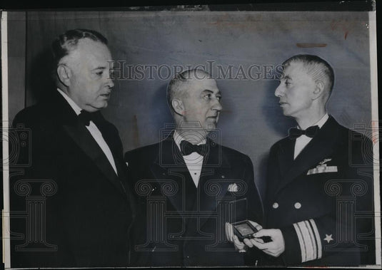 1955 Press Photo R Adm Hyman Rickover, Univ of Columbia, Dr G Kirk,PE Landolt - Historic Images