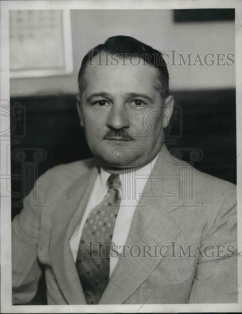 1934 Press Photo William A.Sennler, president of Ahens-Falkman Co. - Historic Images