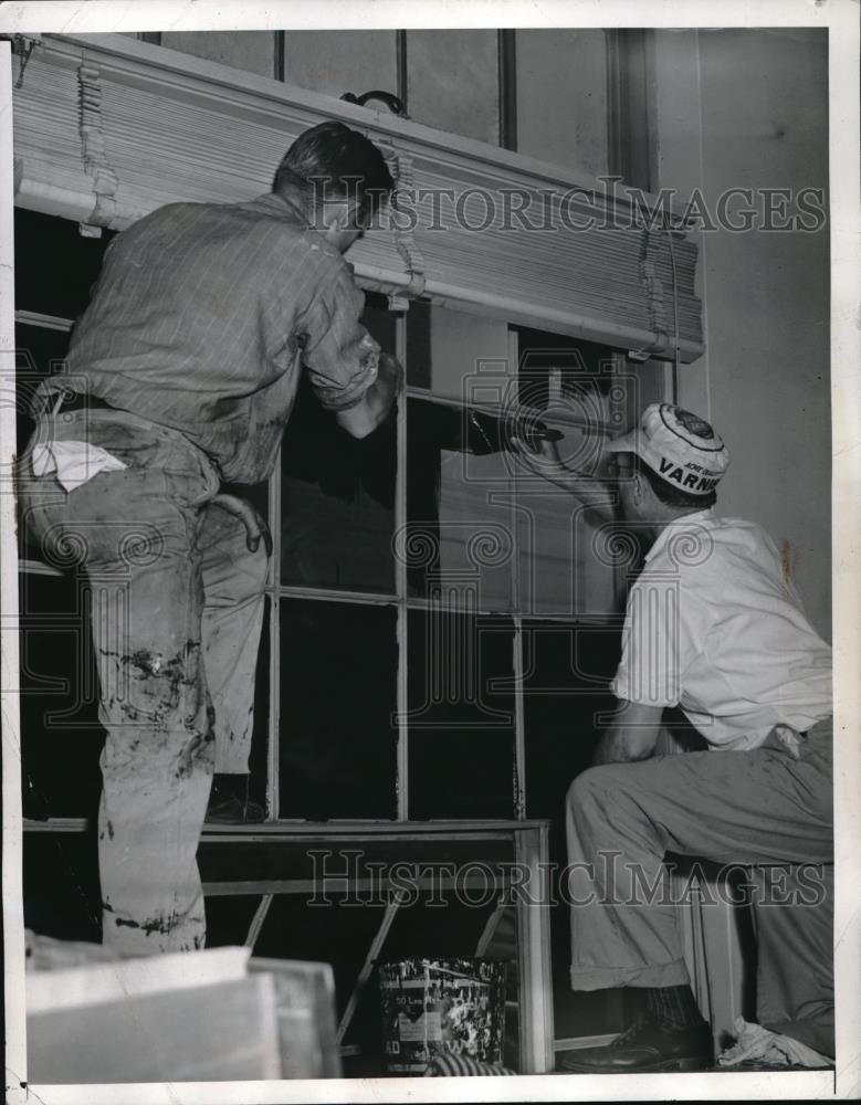 1941 Press Photo M.B. Atkinson, Howard B. Hanson, San Pedro Post office - Historic Images