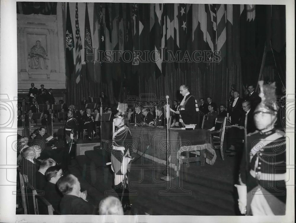 1946 Press Photo M Roussey Addresses Delegates At Conference Of UN Educational - Historic Images