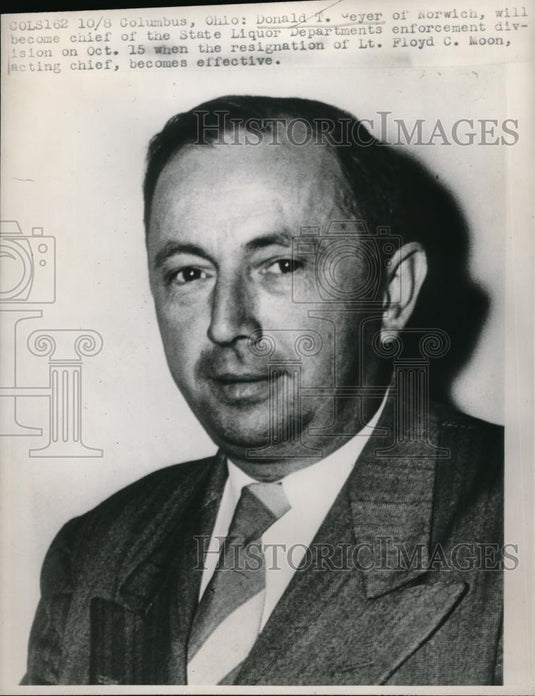 1947 Press Photo Columbus, Ohio Donald T Geyer chief of state Liquor Dept - Historic Images