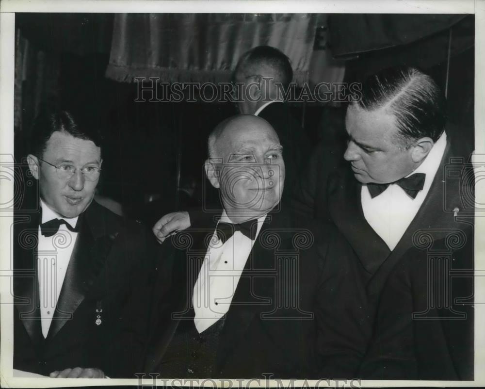 1938 Press Photo Daniel J. Doherty Gov. Frank E. Merriam, Mayor Laguardia - Historic Images