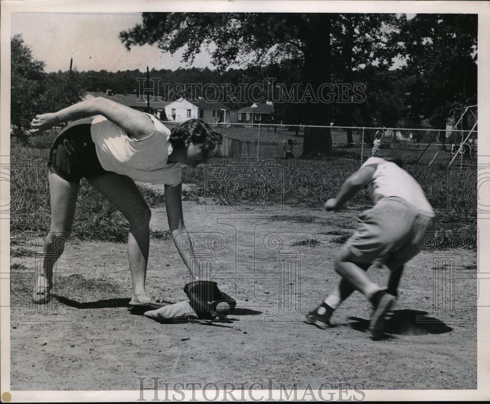 1955 Press Photo Mrs Carol Jones &amp; son Jimmy playing baseball - neb51560 - Historic Images