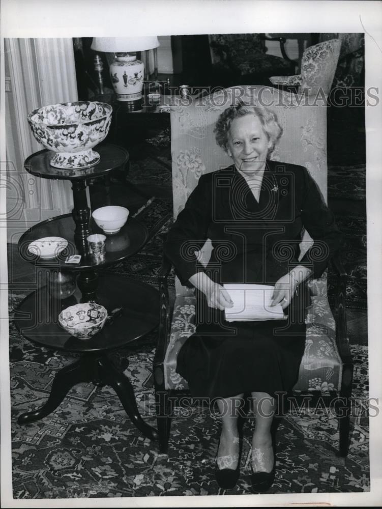 1959 Press Photo Mrs. Victoria Geaney, hostess-manager, Presidential Guest House - Historic Images