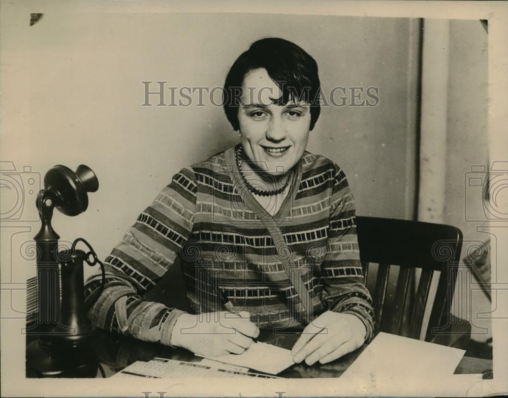 1929 Press Photo Ruth Elizabeth O&#39;Brien Recent Marquette University Journalism - Historic Images