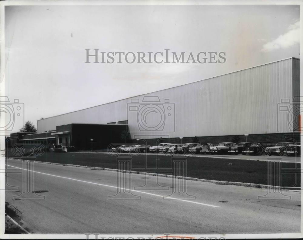 1963 Press Photo New Refactory Metals Plant In Euclid, OH - neb52548 - Historic Images