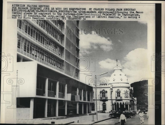 1959 Press Photo Skyscraper Housing Banco Central Next To Presidential Palace - Historic Images