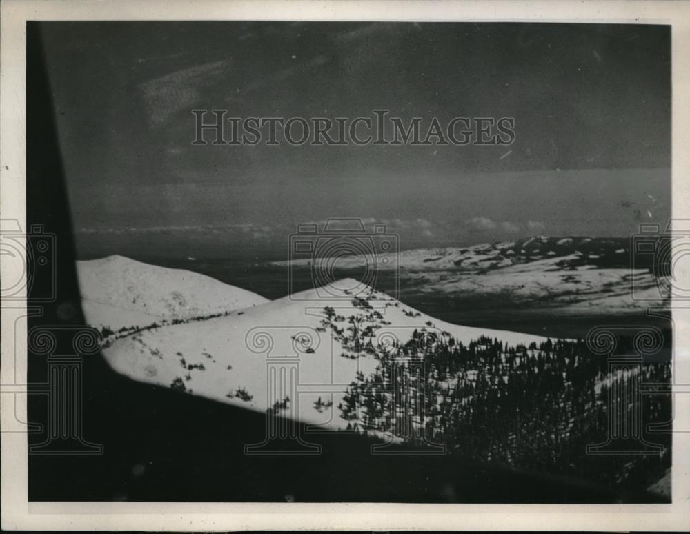 1946 Press Photo Elk Mt, Wyo. Aerial view of Mt where search for plane crash - Historic Images