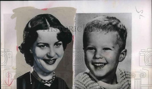 1952 Press Photo Mrs. Mavis Chaffey Ramus artist and son Greg - Historic Images