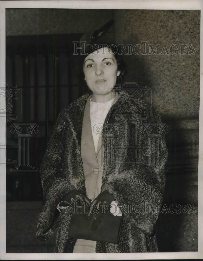 1938 Press Photo French Actress & Opera Singer Colette D'Arville - Historic Images