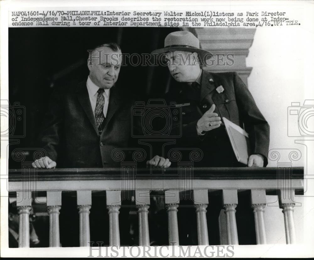 1970 Press Photo Interior Sec Walter Hickel &amp; Park Director C Brooks - neb49994 - Historic Images