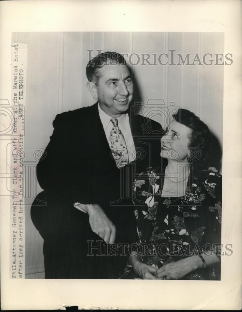 1948 Press Photo Attorney General Tom Clark and Wife at Warwick Hotel - Historic Images