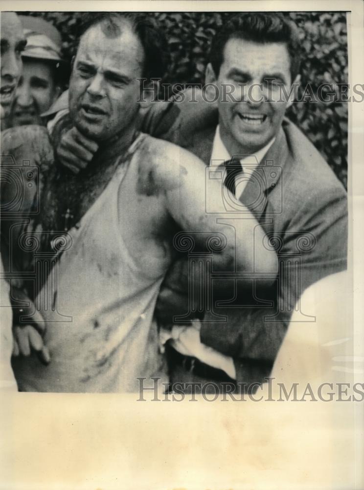 1958 Press Photo Pawtucket, R.I. Dectetive with Robert Genereux in custody - Historic Images