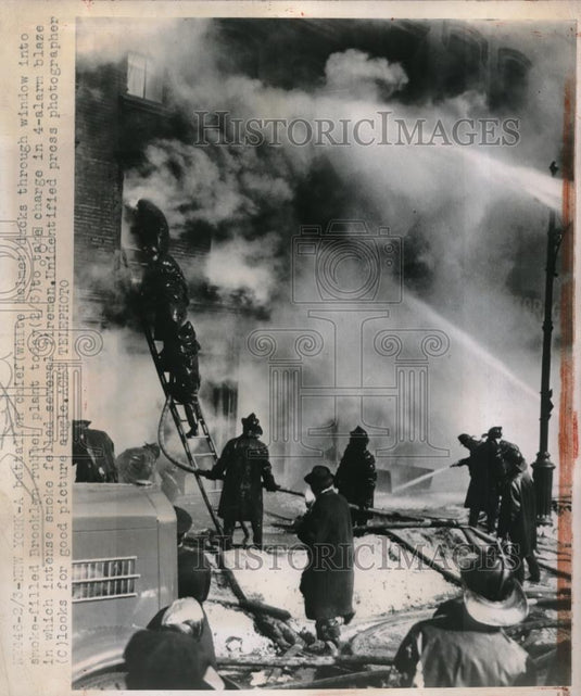 1948 Press Photo Firemen Work Blaze at Brooklyn Rubber Plant - Historic Images