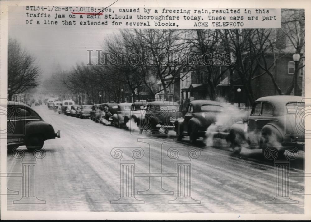 1949 Press Photo St Louis, Mo backed up traffic &amp; accidents to to ice storm - Historic Images