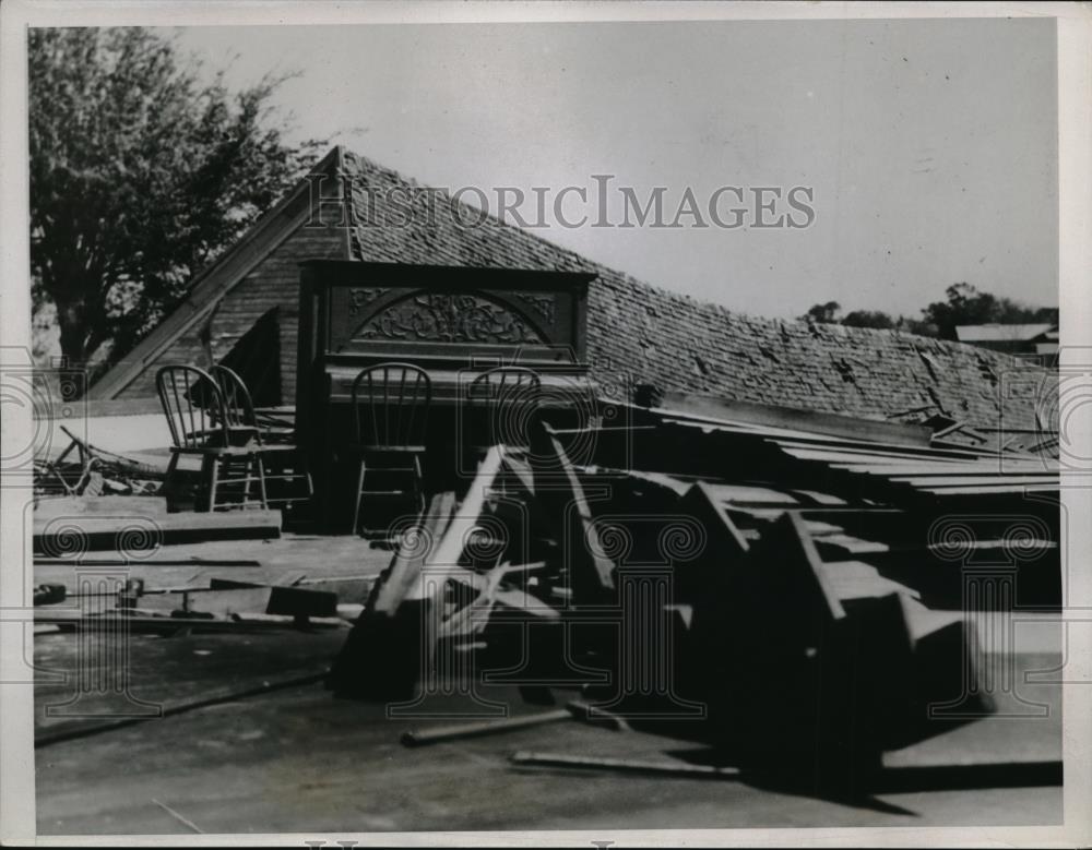 1939 Press Photo Wrecked church hit by tornado in Gloster, Miss. - Historic Images