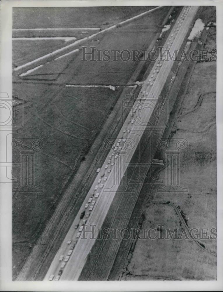 1961 Press Photo Port Arthur Texas Autos - Historic Images