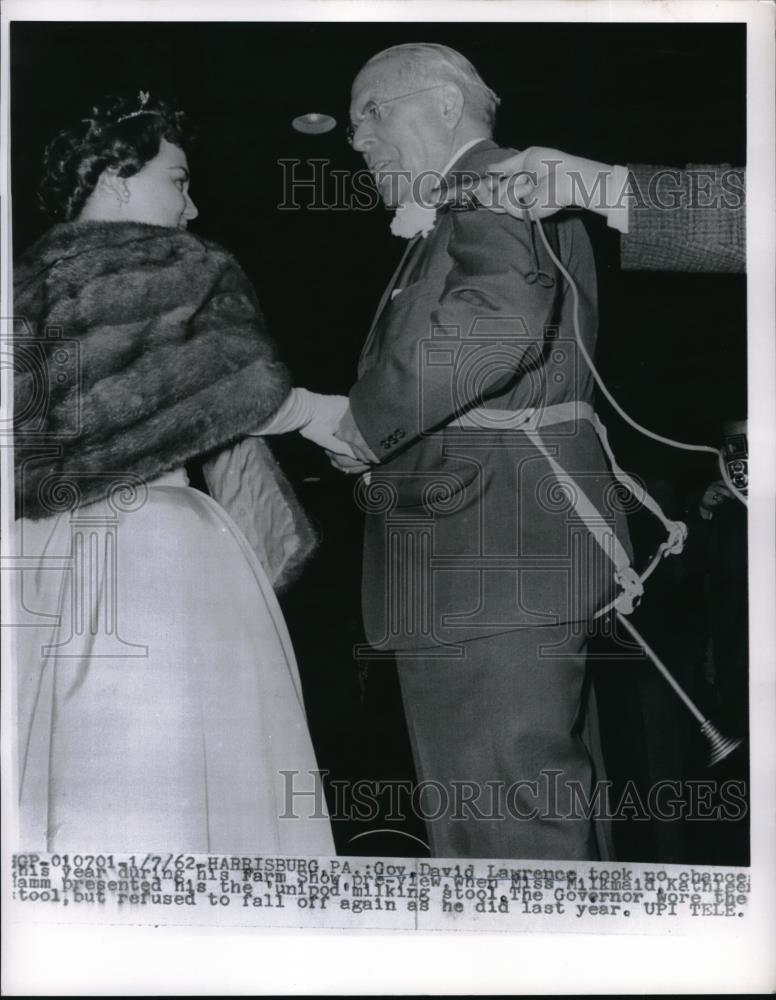 1962 Press Photo Gov. David Lawrence with Milking Stool During Farm Show - Historic Images