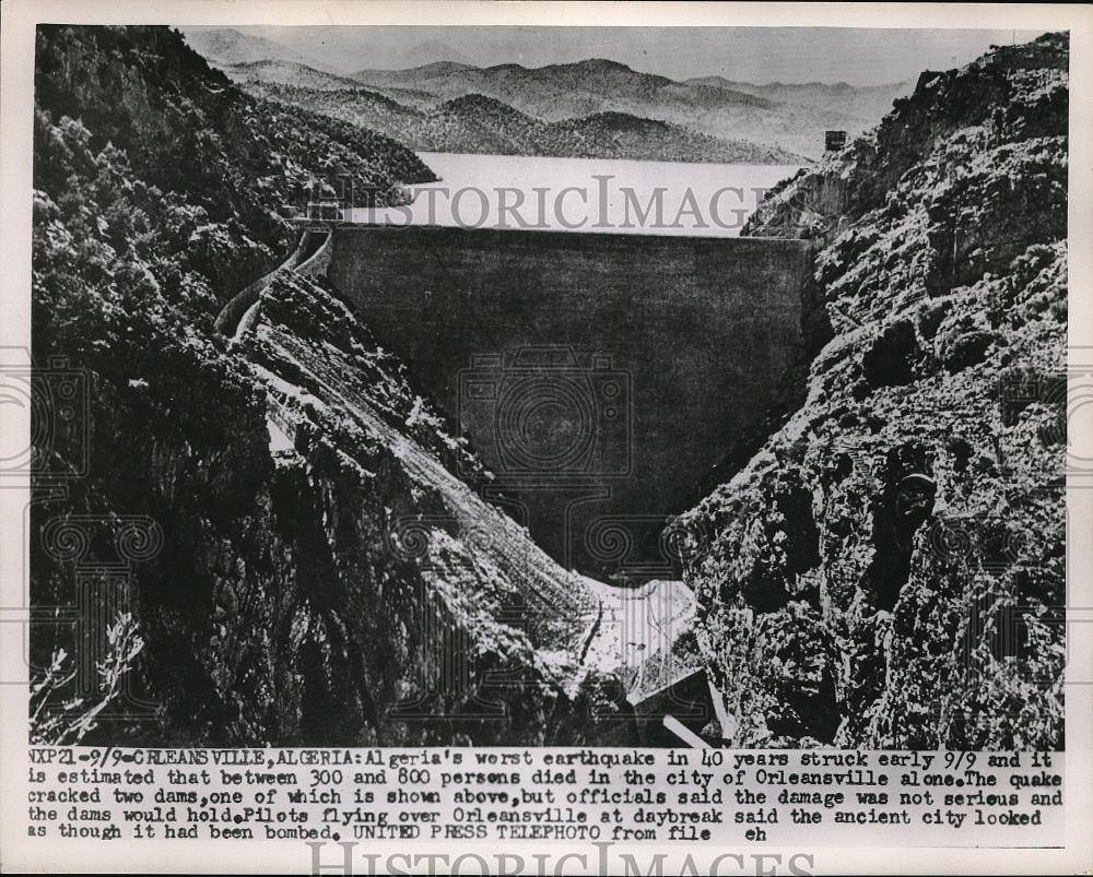 1954 Press Photo Arial view of Algerian Dam after being cracked by earthquake - Historic Images