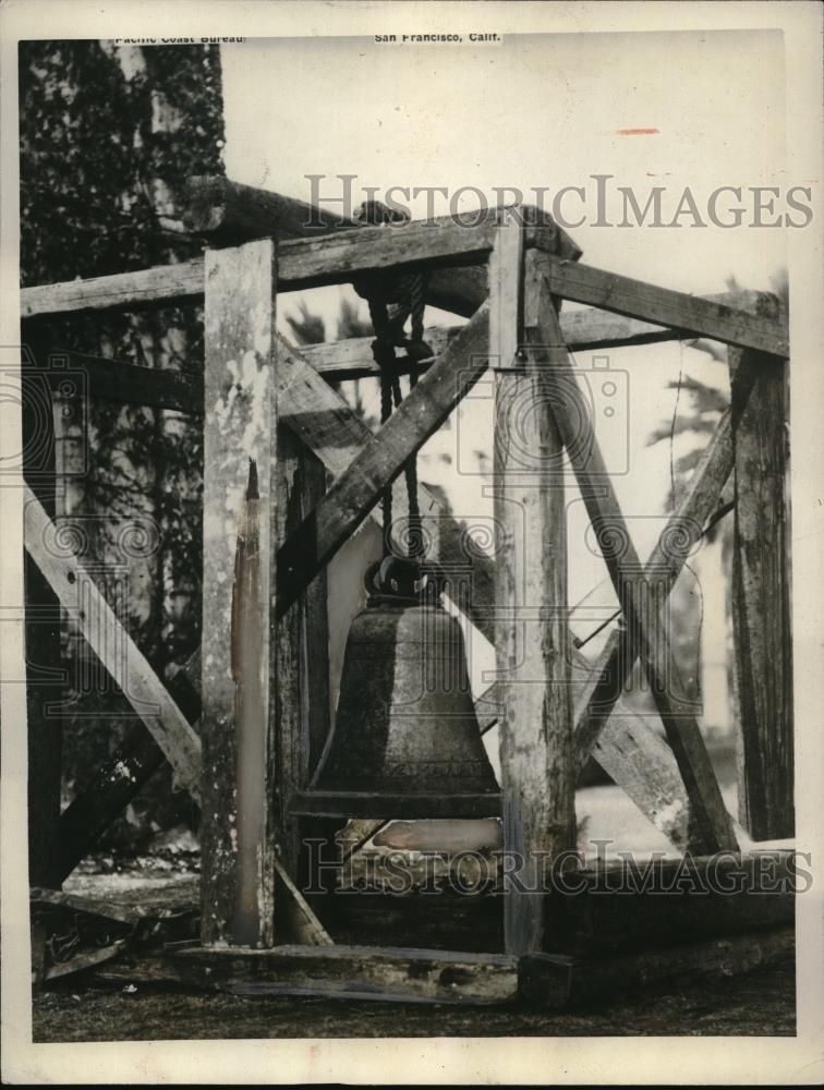 1926 Press Photo Bell Given To King Of Spain Survives Fire That Destroyed - Historic Images