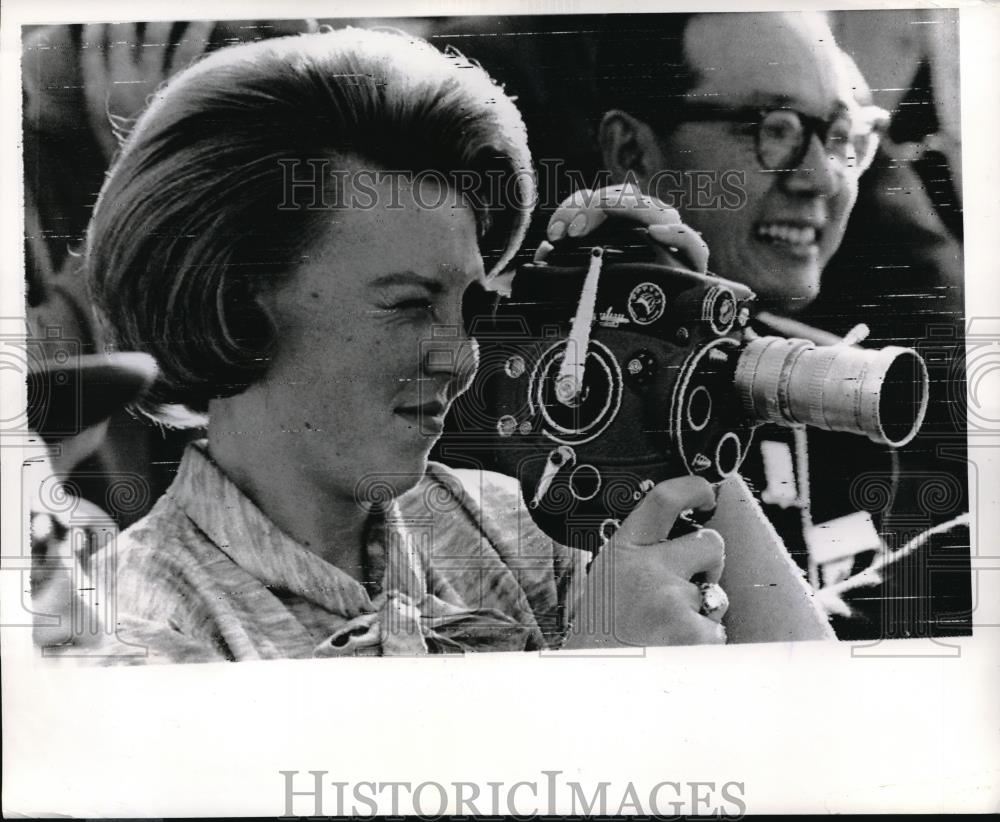 1964 Press Photo Crown Princess Beatrix at Hachioji Velodrome during the 1964 - Historic Images