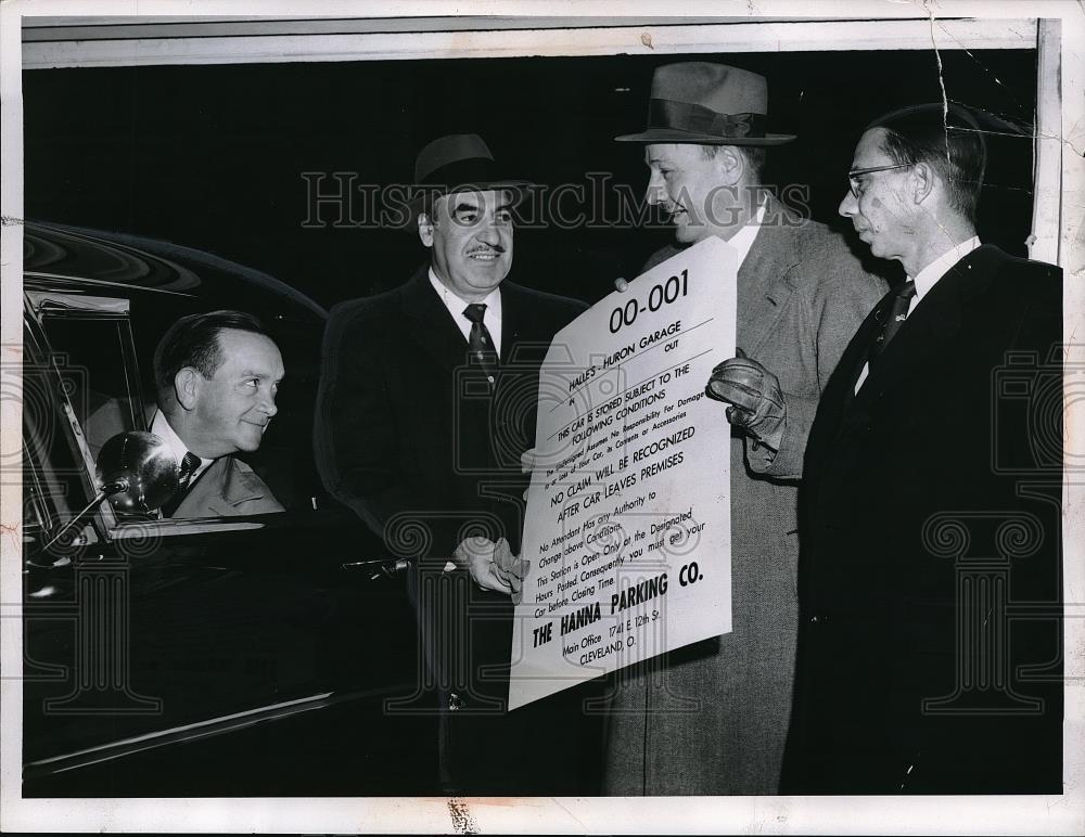 1957 Press Photo Mayor Celebrezze First Patron of Halle Garage, H. Colin Wright - Historic Images