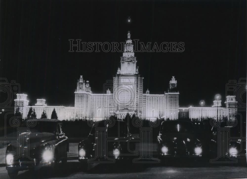 1952 Press Photo Moscow State University Illuminated For May Day Celebration - Historic Images