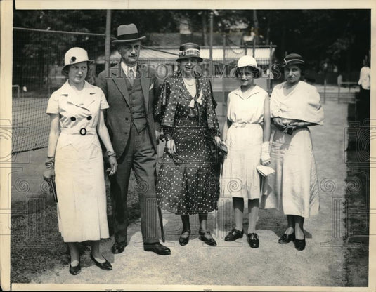 1933 Press Photo French Amb. Andre De Laboulaye & family in Wash.D.,C. - Historic Images