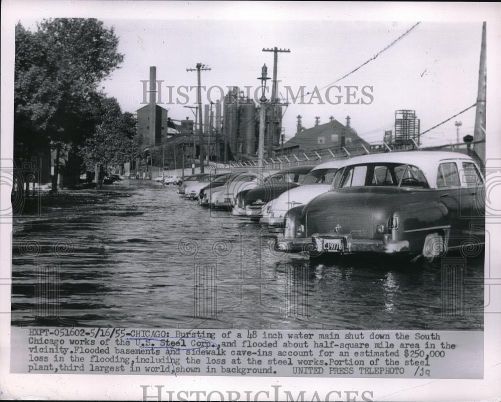 1955 Press Photo Chicago, Ill floodwaters at US Steel plant from water main - Historic Images