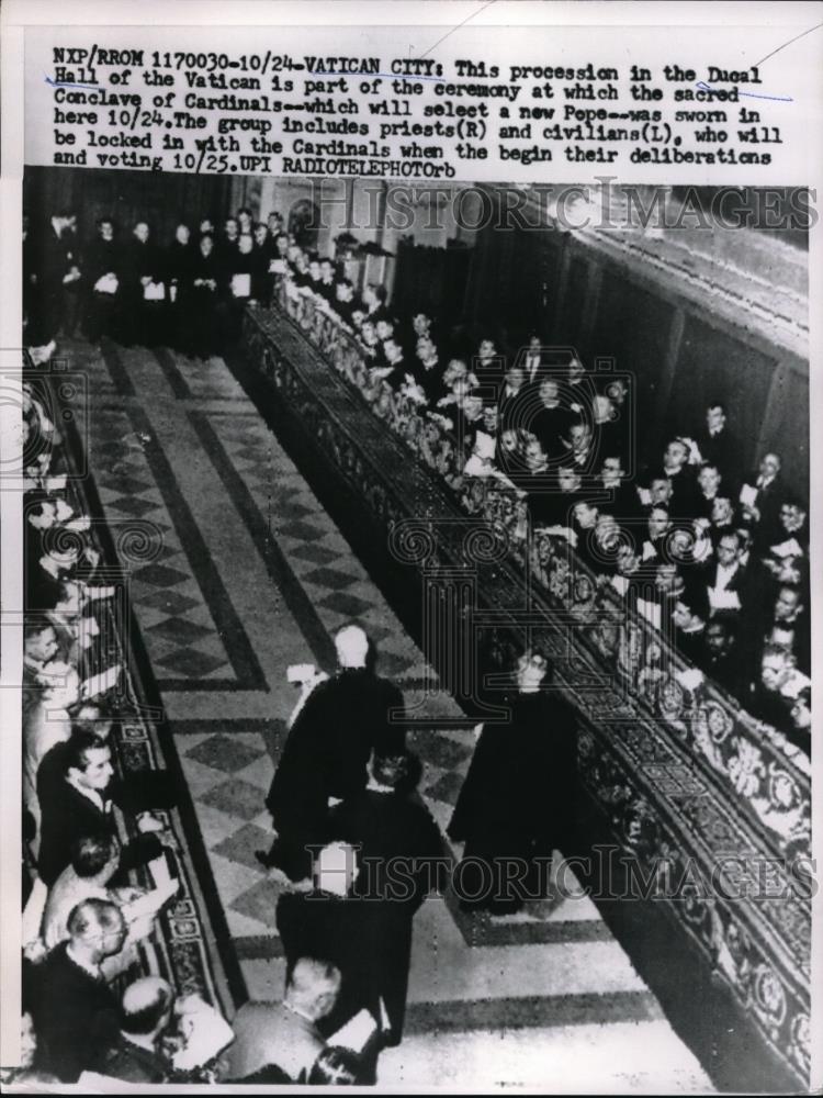 1958 Press Photo Procession in Ducal Hall of Vatican of Conclave of Cardinals - Historic Images