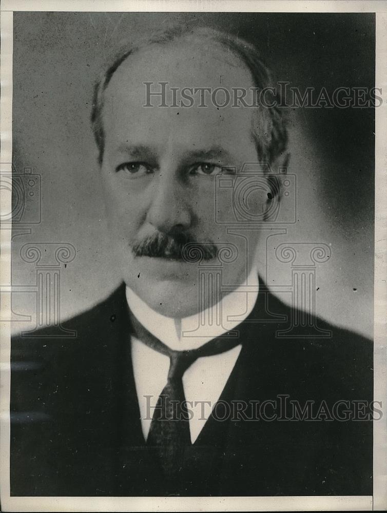 1929 Press Photo Dr Arthur D. Day of Carnegie Instituion of Wash.D.C. - Historic Images