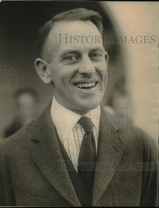 1922 Press Photo C.J. Letchfield, Chief Engineer of Hua Cheng Co. - Historic Images