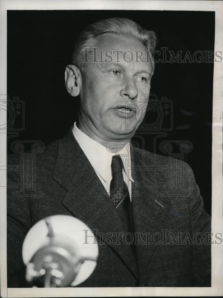 1949 Press Photo Alexander Fadayev, Soviet Writer, Addresses World Congress - Historic Images