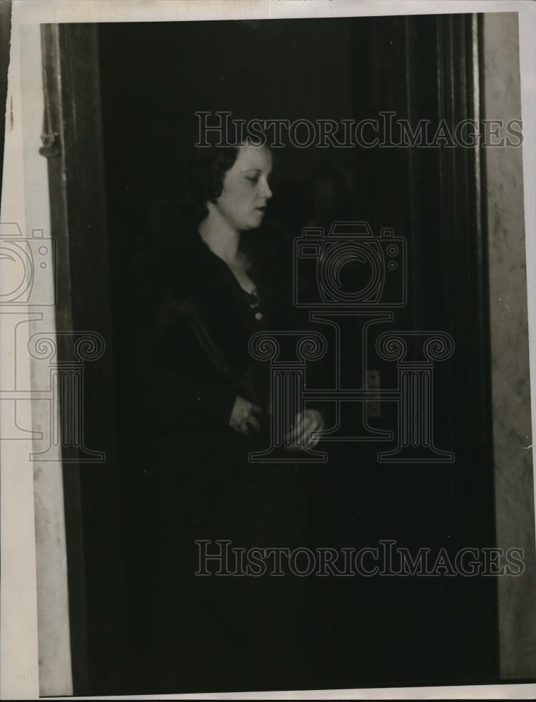 1934 Press Photo Miss Mae Olson - Historic Images