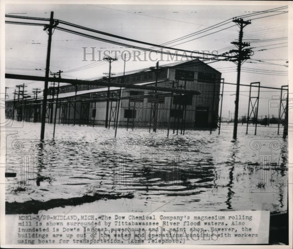 1950 Press Photo the Dow Chemical Company&#39;s magnesium rolling mill surrounded - Historic Images