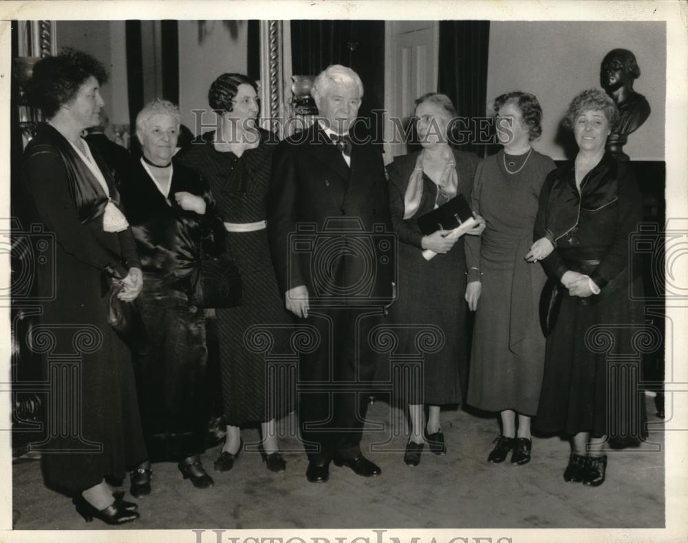 1930 Press Photo Isabelle Greenway Mrs. Florence Kahn Kathryn McCarthy - Historic Images