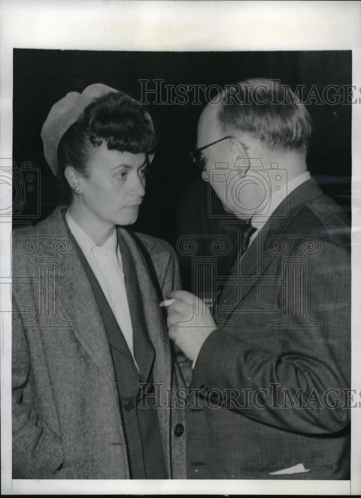 1949 Press Photo Gerhard Eisler and Wife at People&#39;s Council Given New Job - Historic Images