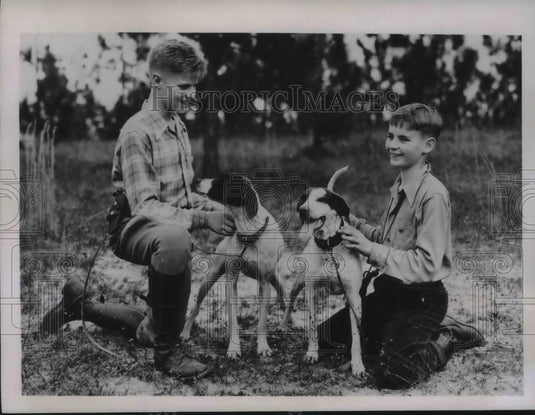 1946 Press Photo Charles Anderson & Richard Spiger Jr., Pinehurst Field Trial - Historic Images