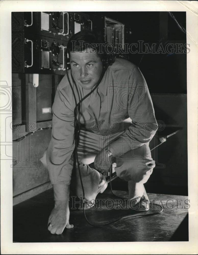 1943 Press Photo Bob Westfall, Former Michigan Wolferine, Army Air Force School - Historic Images