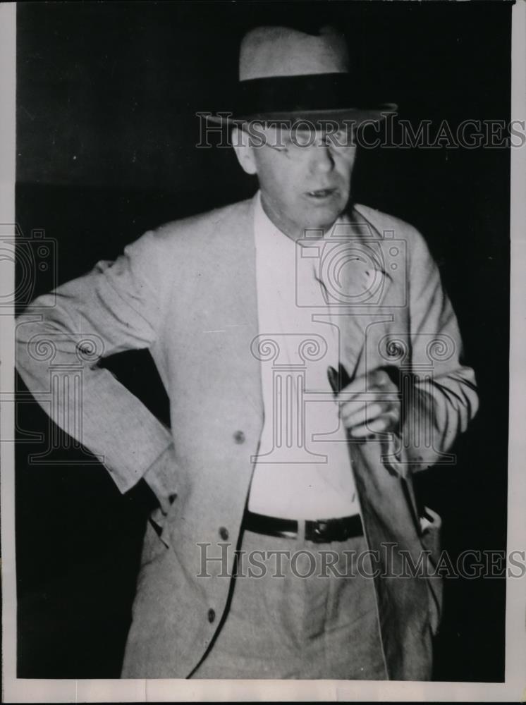 1935 Press Photo Judge W. C. Hughes - Historic Images