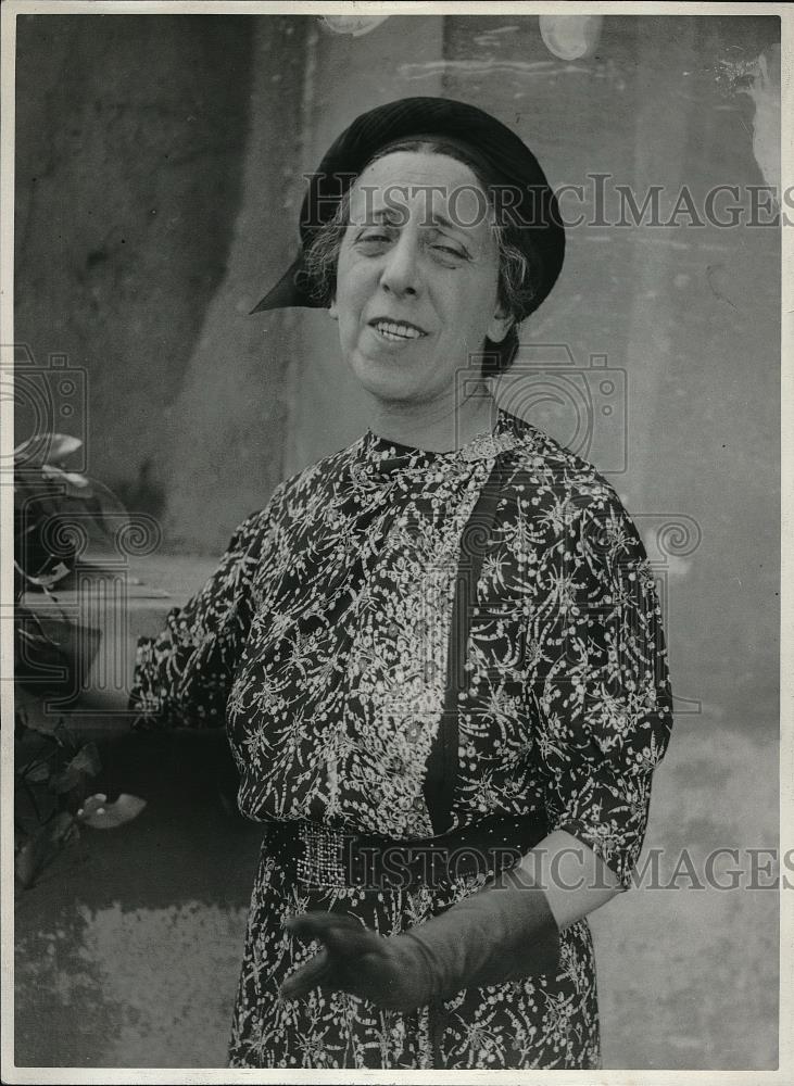 1937 Press Photo Mrs. Jean Sackheim New York Herald Tribune - Historic Images