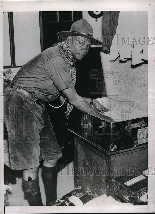 1937 Press Photo Rover Scout Gereald A. Hall Rover scouts Jamaica - Historic Images