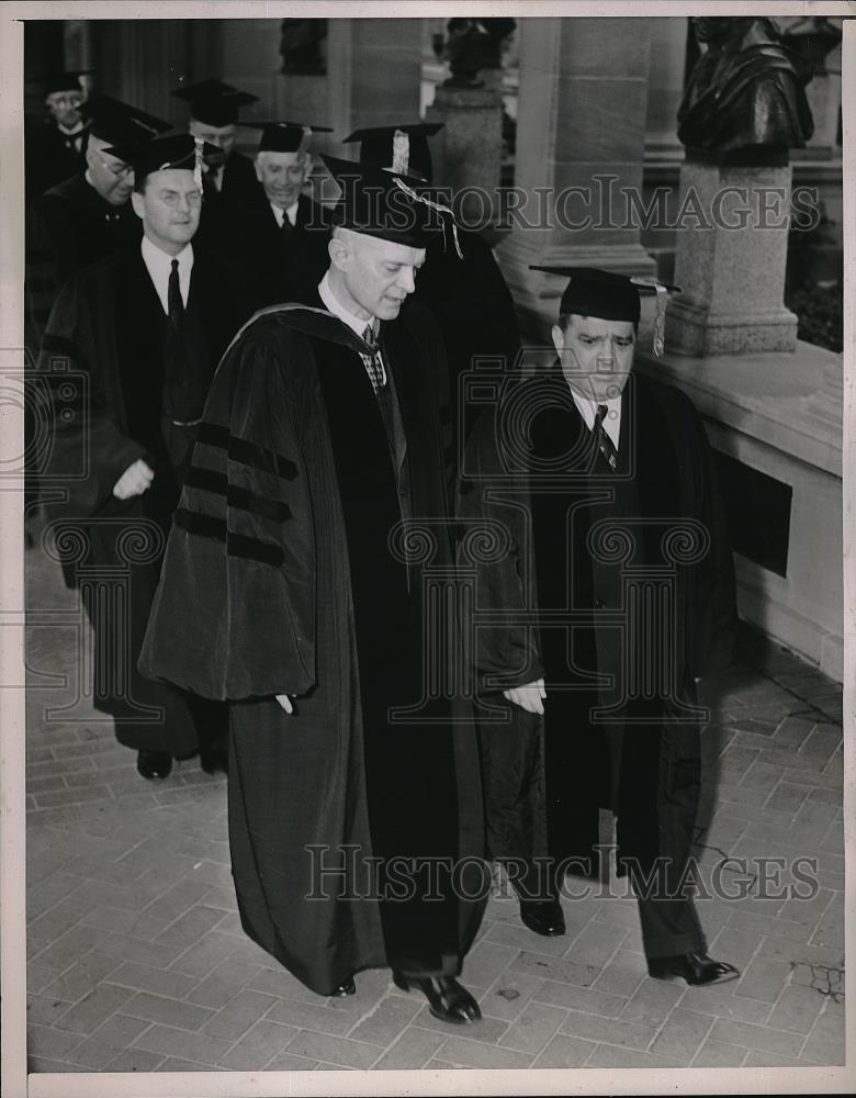 1938 Press Photo Arthur B Graham, NY Mayor LaGuardia for Dr of Law candidates - Historic Images