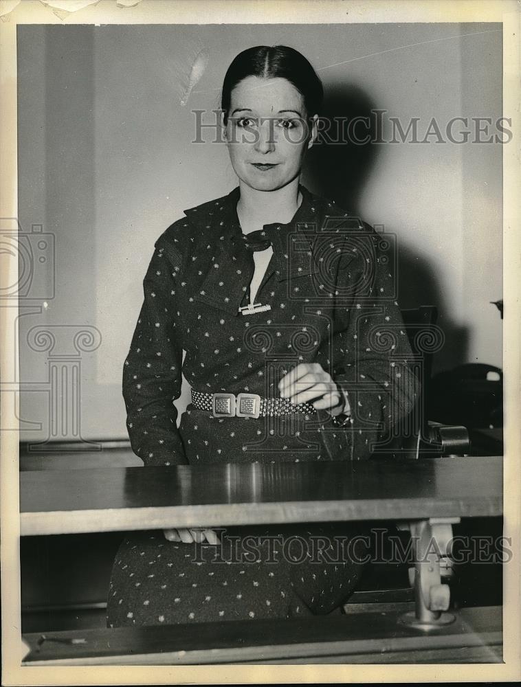 1935 Press Photo Lisa Parnova Shaw Defends Herself and Loses in Divorce Action - Historic Images