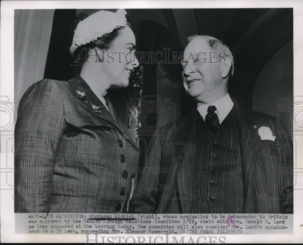 1953 Press Photo Winthrop Aldrich & Mrs. Oswald B. Lord Chat Hearing - Historic Images