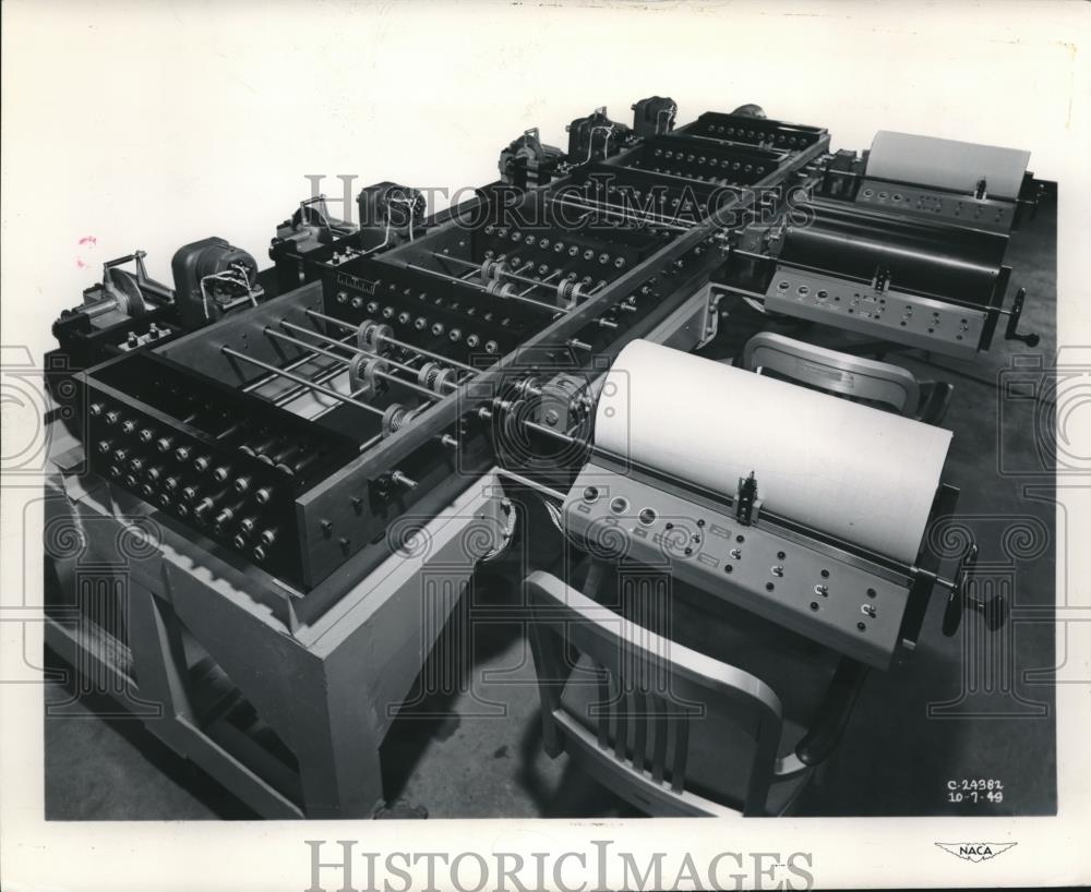 1950 Press Photo NACA Mechanical Analyzer - Historic Images