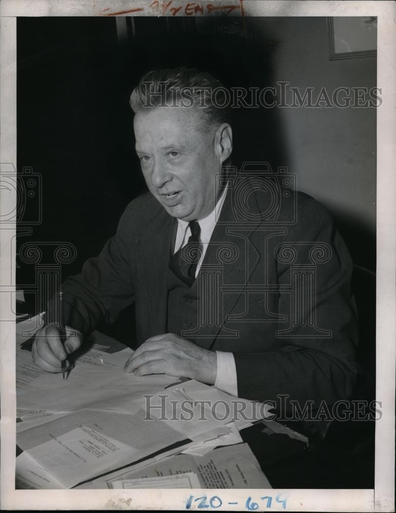 1949 Press Photo John Carson Michigan Federal Trade Commission - Historic Images